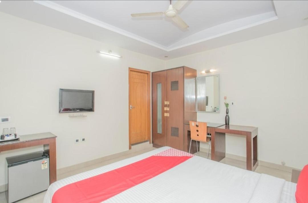 Westernsuites Hotel / Spa Bangalore Exterior photo